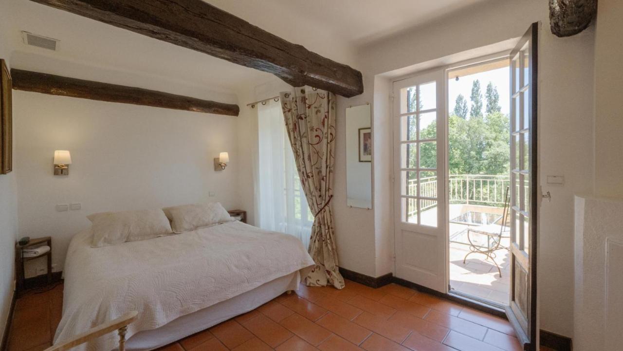 Hotel-Restaurant Le Moulin De La Camandoule ฟายองซ์ ภายนอก รูปภาพ