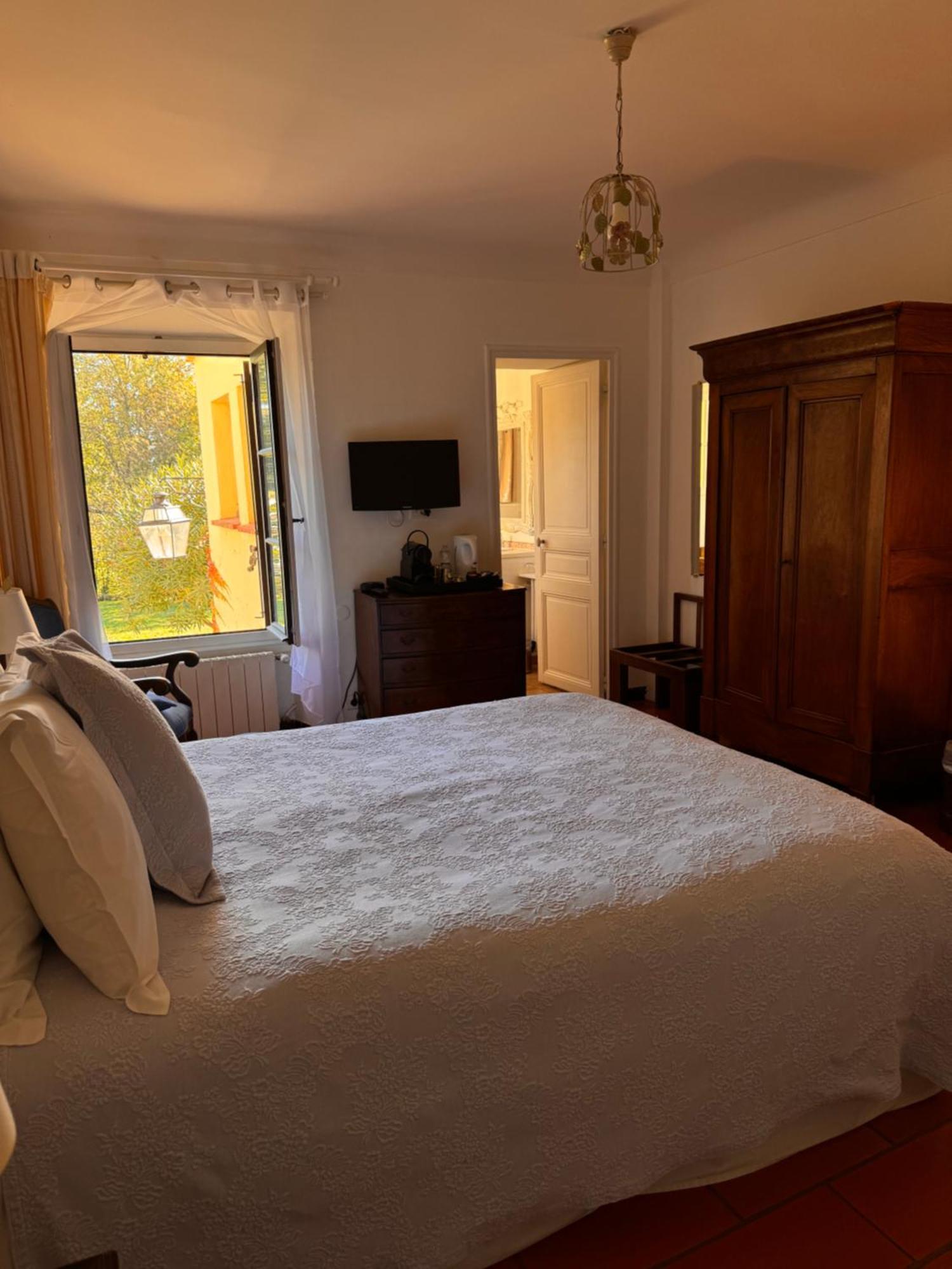 Hotel-Restaurant Le Moulin De La Camandoule ฟายองซ์ ภายนอก รูปภาพ