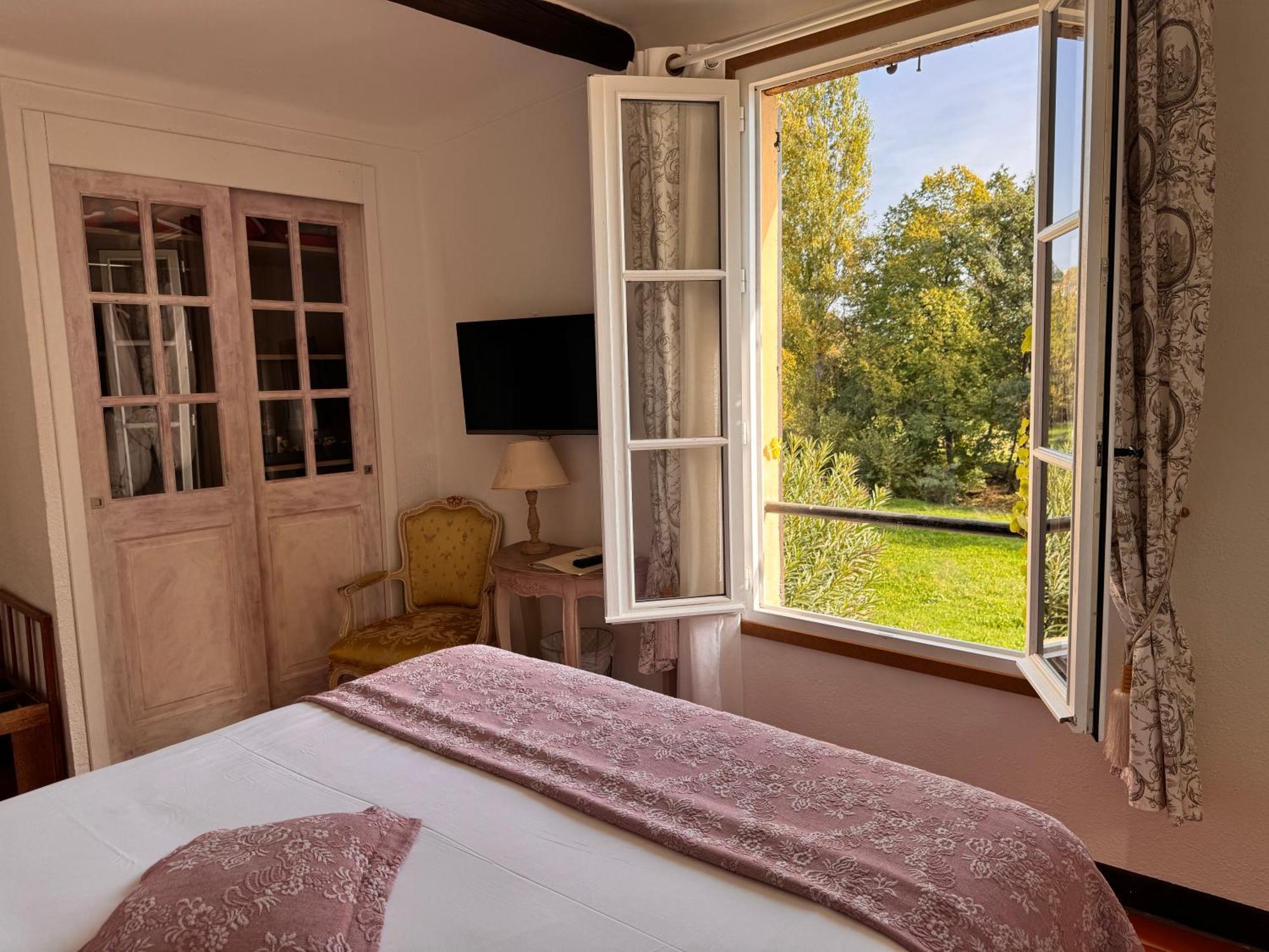 Hotel-Restaurant Le Moulin De La Camandoule ฟายองซ์ ภายนอก รูปภาพ
